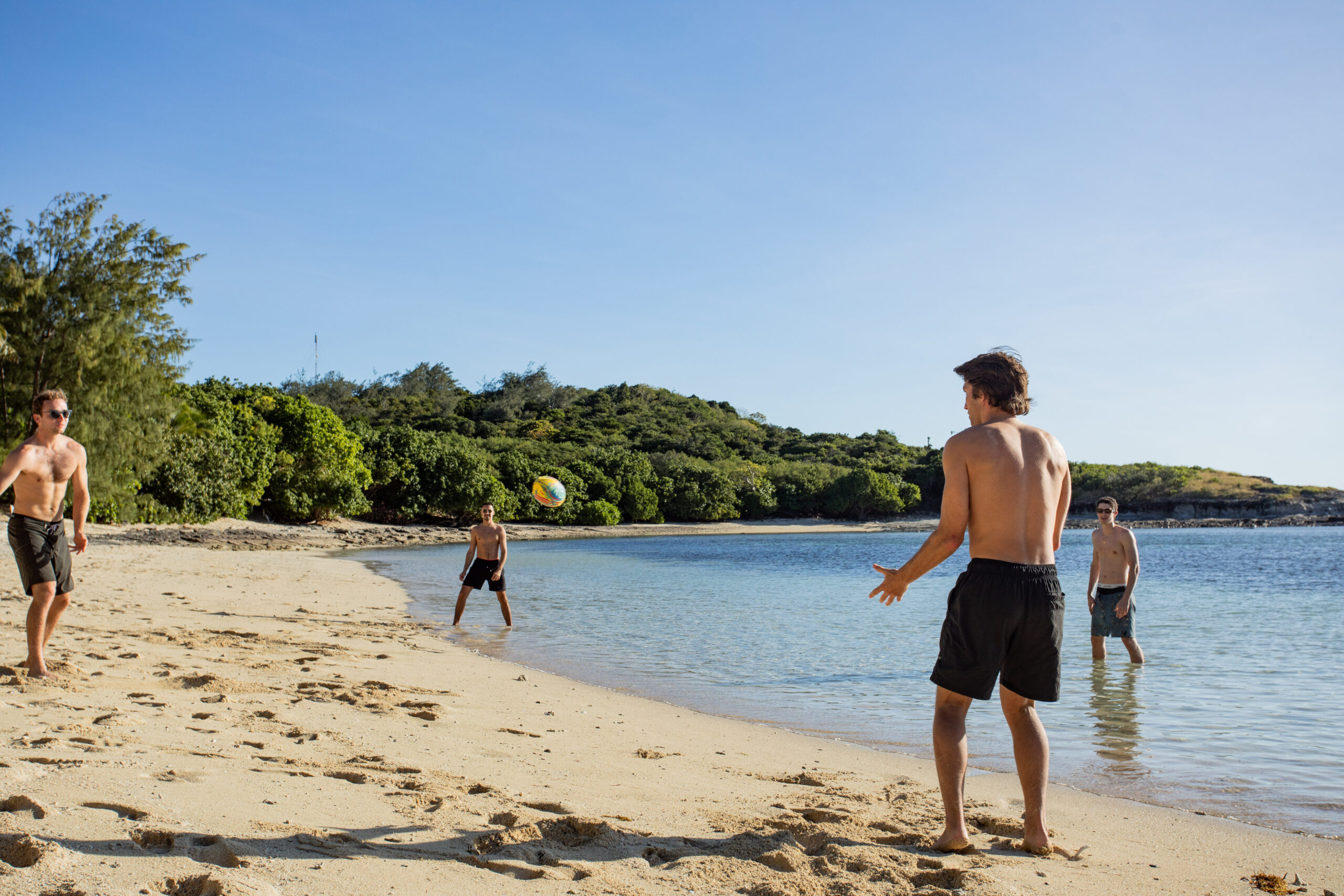 Barefoot Manta Island Resort - beach rugby