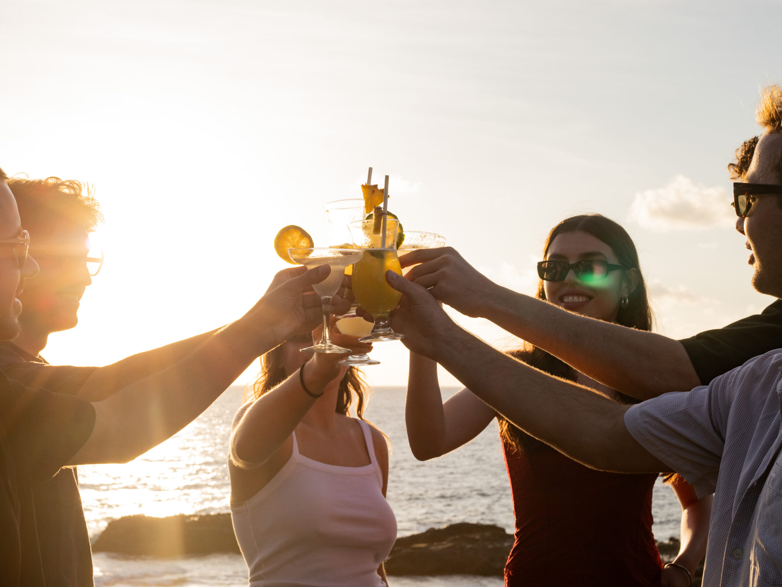 Barefoot Kuata Island Resort - sunset drinks