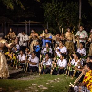 Barefoot Kuata Island Resort - meke performance